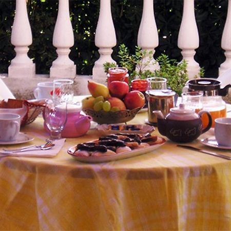 Bed And Breakfast Pieffe Frascineto Buitenkant foto