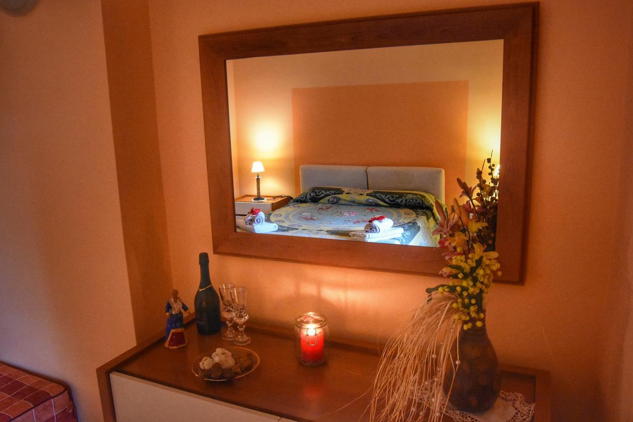 Bed And Breakfast Pieffe Frascineto Buitenkant foto