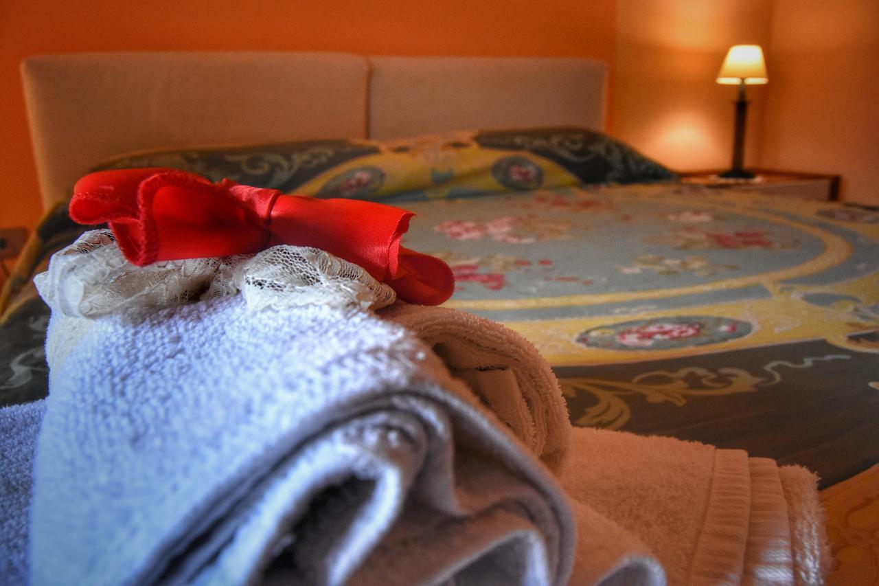 Bed And Breakfast Pieffe Frascineto Buitenkant foto