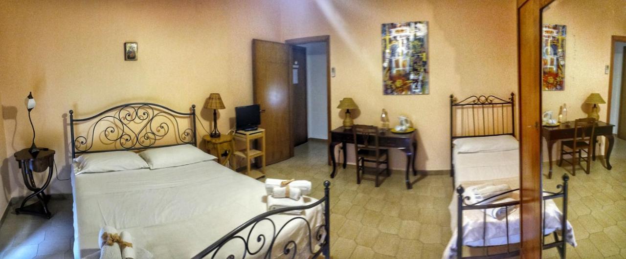 Bed And Breakfast Pieffe Frascineto Buitenkant foto