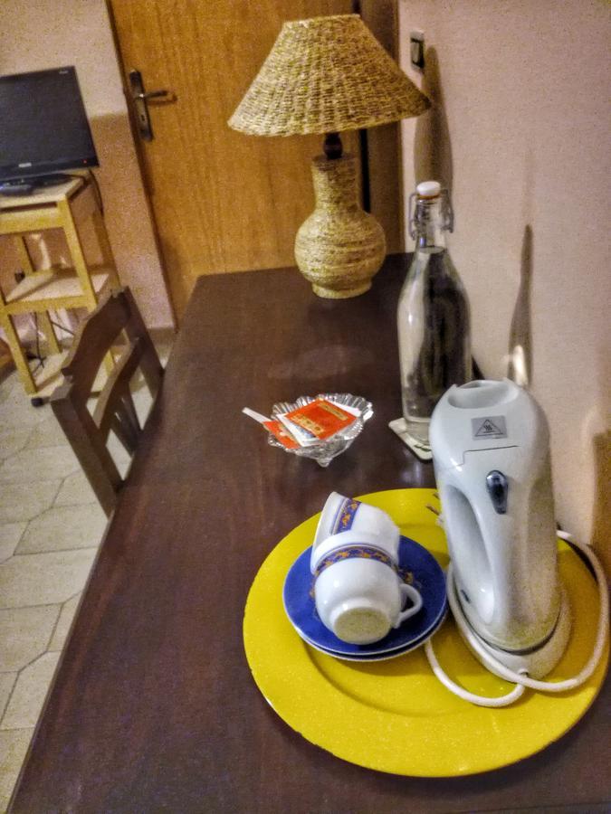 Bed And Breakfast Pieffe Frascineto Buitenkant foto